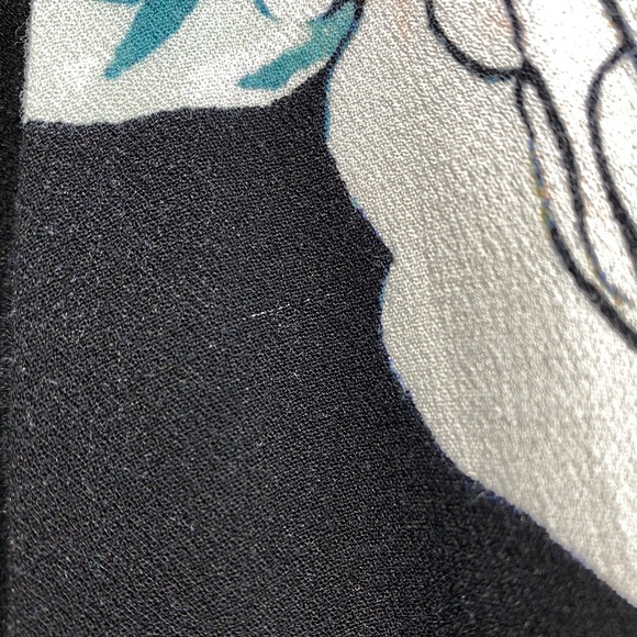 Kendall & Kylie Black Floral Romper Small - Picture 15 of 16